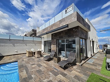 Villa met 4 slaapkamers in Villamartin