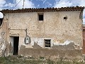 Maison à rénover avec 3 chambres et espace pour piscine in Pinoso Villas