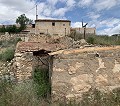 Maison à rénover avec 3 chambres et espace pour piscine in Pinoso Villas