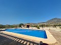 Magnífica villa de 4 dormitorios con piscina y vistas inmejorables en Fortuna. in Pinoso Villas