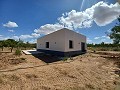 Guest House, Garage plus plot for sale in Pinoso. in Pinoso Villas