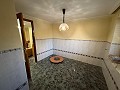 2 Houses in Pinoso with lots of potential in Pinoso Villas