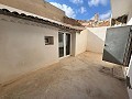 2 Houses in Pinoso with lots of potential in Pinoso Villas