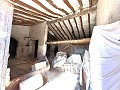 Proyecto de renovación de bodega con características originales in Pinoso Villas