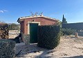 Wunderschöne, umgebaute Finca mit 2 Schlafzimmern und ebenso schönem Gästehaus mit 2 Schlafzimmern in Salinas. in Pinoso Villas
