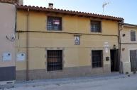 3 houses in one with potential for B&B in Pinoso Villas