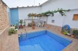 Maison Tardis originale de 3 chambres avec piscine, Yecla in Pinoso Villas