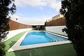 Stadthaus mit Swimmingpool und Aussicht in Casas del Señor, Alicante in Pinoso Villas