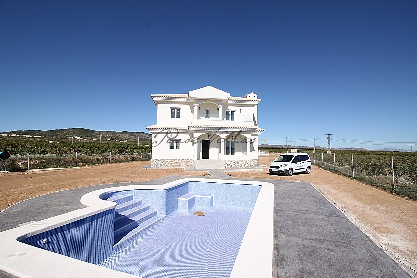 Dream New Build Villas in Alicante's beautiful countryside  in Pinoso Villas