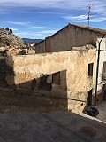 Huis te hervormen in Onil in Pinoso Villas
