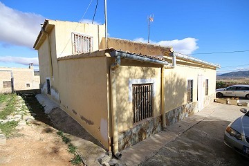 Casa de Pueblo en Casas del Señor con patio y cocina exterior
