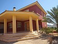 Mooie villa in de stad in Salinas, Alicante in Pinoso Villas