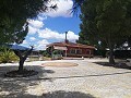 Maison de campagne avec 4 chambres et piscine in Pinoso Villas