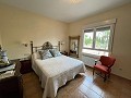 Villa met 4 slaapkamers en 2 badkamers in Pinoso Villas