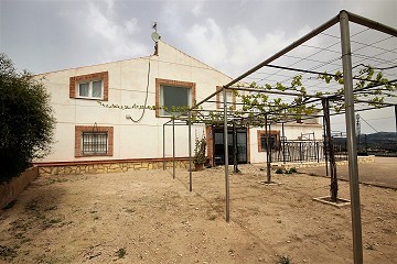 Landhuis in Alicante, Castalla