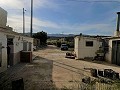 3 Bed Country house & Storage depot 10 mins walk to Barinas Town in Pinoso Villas