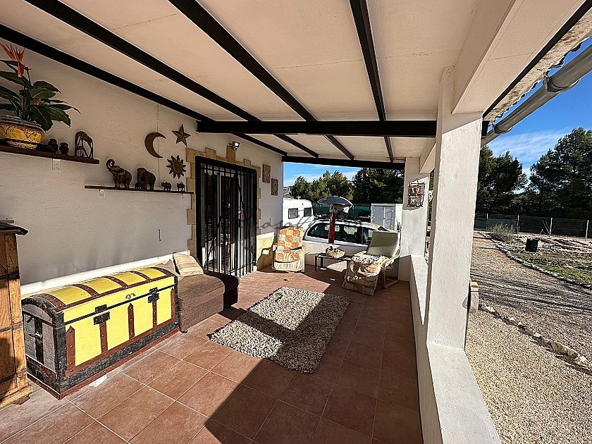 Off Grid Beautifully Reformed 2 Bed Finca in a National Park in Pinoso Villas