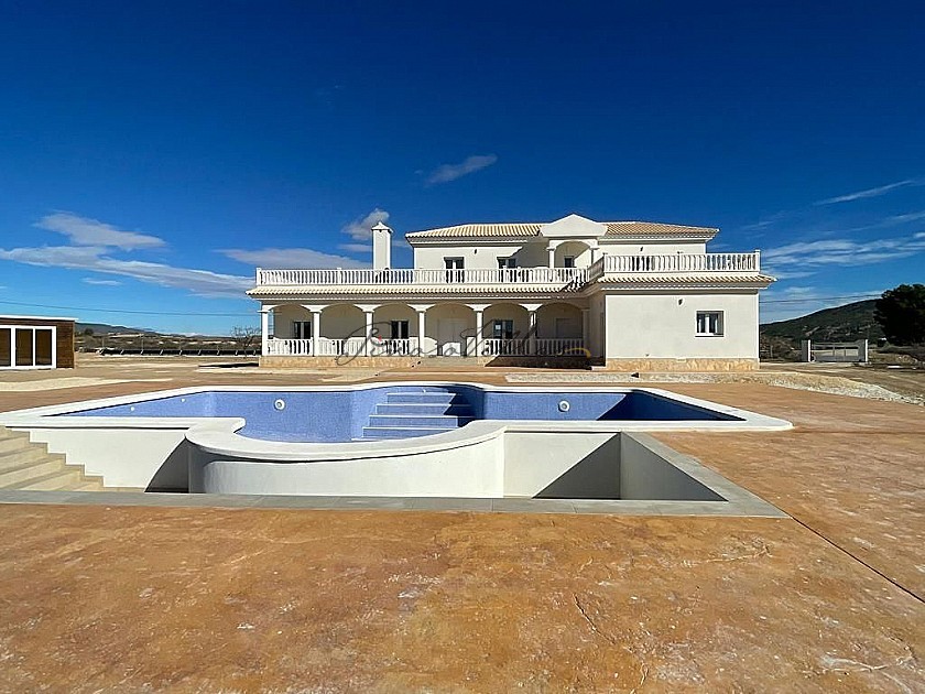 New build villa's with wow! factor in Pinoso Villas