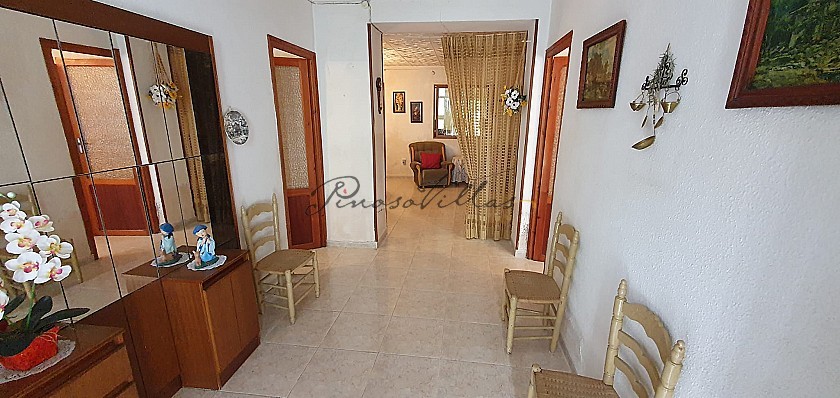 Townhouse with 6 Bedrooms and Courtyard in Pinoso Villas
