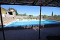 Freistehendes Landhaus in Yelca mit Pool in Pinoso Villas