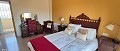 Prachtige villa met 4 slaapkamers en 3 badkamers in Pinoso in Pinoso Villas