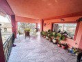 Geräumige Villa mit 7 Schlafzimmern und Pool in Onil in Pinoso Villas