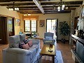 Villa con 3 Dormitorios y 2 Baños Paseo al pueblo en Novelda in Pinoso Villas