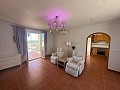 Villa met 4 slaapkamers, 12m zwembad en dubbele garage nabij Aspe in Pinoso Villas