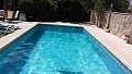 Amplia casa con piscina y anexos en Novelda in Pinoso Villas