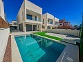 Prachtige nieuwbouwvilla's in La Marina op loopafstand van de zee in Pinoso Villas