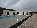 Villa moderne de 5 chambres et 3 salles de bains à Macisvenda in Pinoso Villas