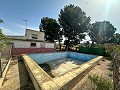 Prachtig landhuis om te renoveren met zwembad in Yecla in Pinoso Villas