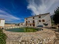 Immense Villa de 11 chambres avec piscine à Ontinyent in Pinoso Villas