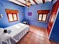 Huge 11-bedroom Villa with pool in Ontinyent in Pinoso Villas
