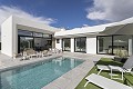 Modernas villas independientes con piscina privada, 3 dormitorios y 2 baños en parcela de 550 m2 in Pinoso Villas