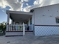Villa à pied de la ville avec 3 chambres et espace pour piscine in Pinoso Villas