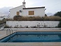4-Schlafzimmer-Finca mit Pool in Pinoso Villas