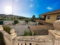 Preciosa villa con piscina y 5 habitaciones en Sax in Pinoso Villas