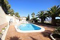 Large Villa on the outskirts of Monovar, walking distance to town in Pinoso Villas