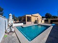 Increíble villa con piscina,anexo y más en Tibi in Pinoso Villas