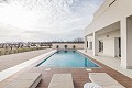 Villa de nueva construcción con piscina in Pinoso Villas